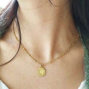 Collar étnico medalla azteca